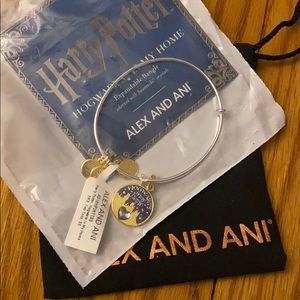 NWT Harry Potter Alex and Ani Bracelet ✨